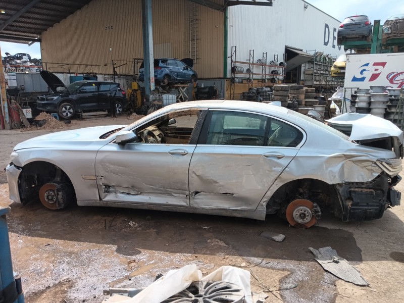 bmw 7 (f01, f02, f03, f04) del año 2014