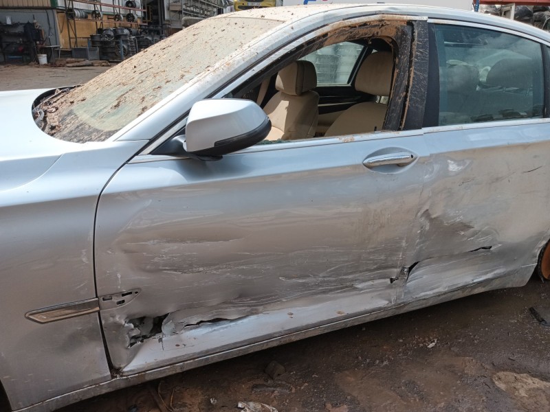 bmw 7 (f01, f02, f03, f04) del año 2014