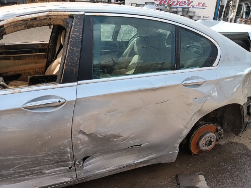 bmw 7 (f01, f02, f03, f04) del año 2014