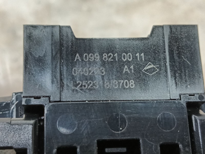 Recambio de parasol derecho para mercedes-benz eqa (h243) eqa 250+ (243.702) referencia OEM IAM 17781062009H43  