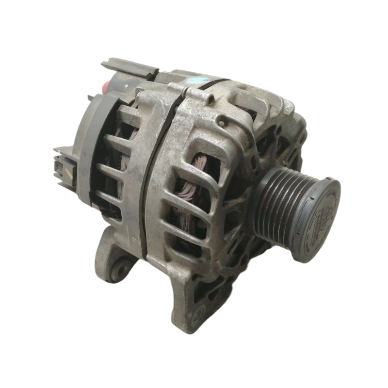 Recambio de alternador para dacia sandero stepway referencia OEM IAM 231007582RB  2710910A