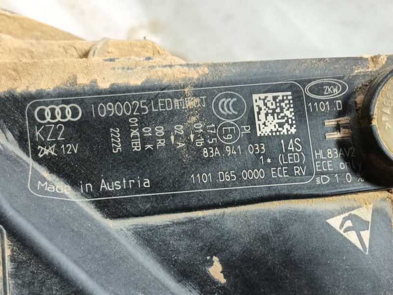 Recambio de faro izquierdo para audi q3 sportback (f3n) 35 tfsi referencia OEM IAM 83A941773  