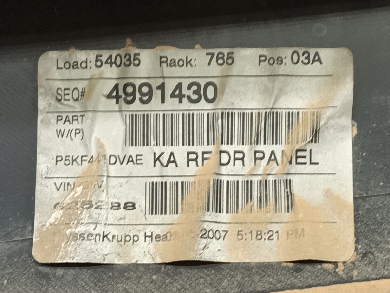 Recambio de guarnecido puerta delantera derecha para dodge nitro 2.8 crd 4wd referencia OEM IAM  4991430 