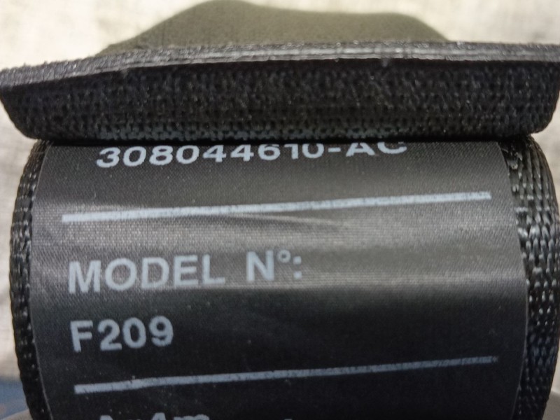 Recambio de cinturon seguridad trasero izquierdo para peugeot 108 1.0 vti 72 referencia OEM IAM B0008723XX  