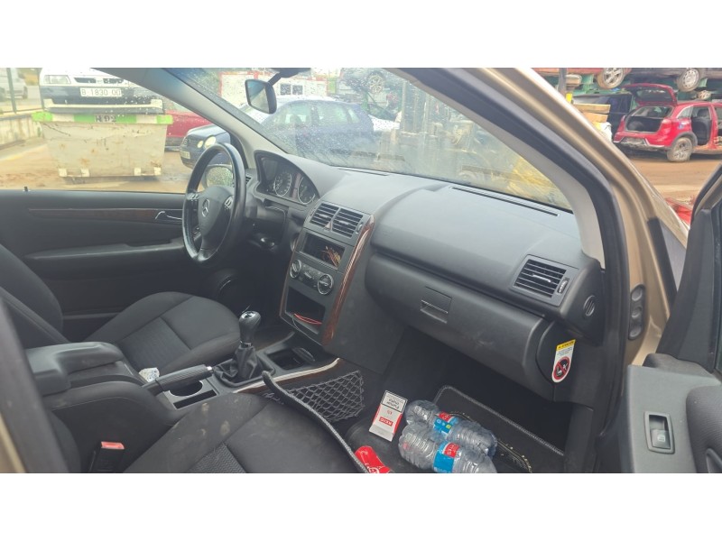 mercedes-benz clase a (w169) del año 2005