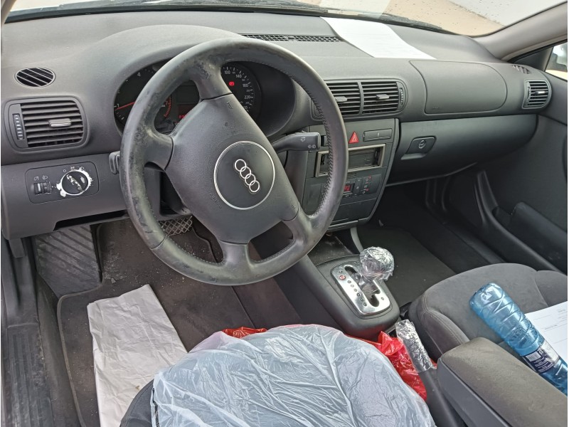 audi a3 (8l1) del año 2002