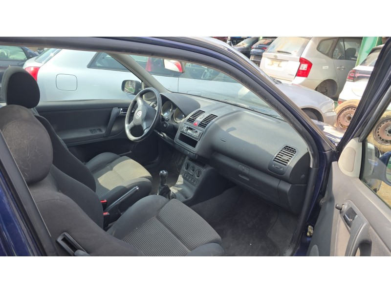 volkswagen polo (6n2) del año 2000