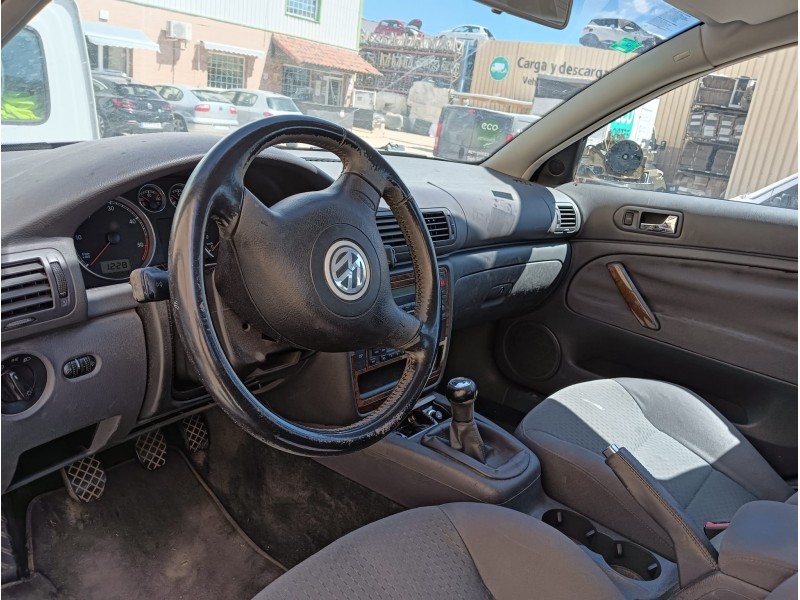 volkswagen passat b5.5 (3b3) del año 2004