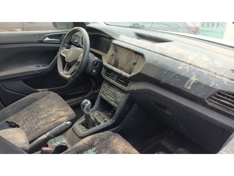 volkswagen t-cross (c11, d31) del año 2023