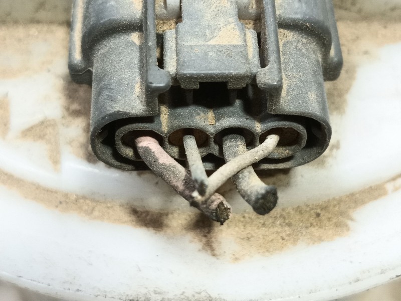 Recambio de aforador para dacia sandero ii tce 90 (b8m1, b8ma) referencia OEM IAM  172021904R 