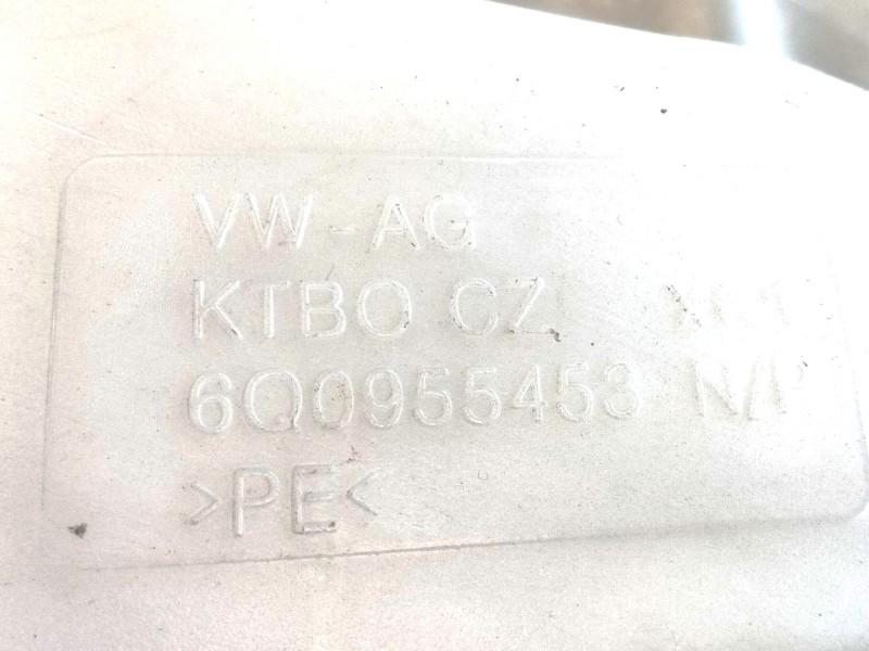 Recambio de deposito limpia para skoda fabia ii (542) 1.2 referencia OEM IAM   