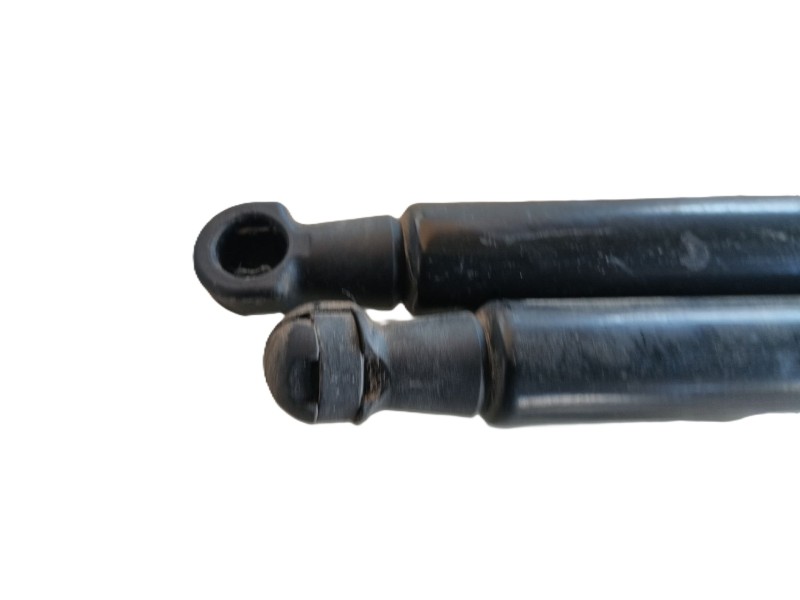 Recambio de amortiguadores maletero / porton para citroën c3 iii (sx) 1.2 puretech 82 referencia OEM IAM 9813177780  