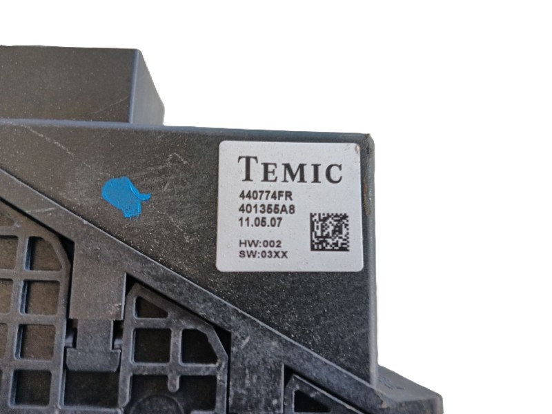 Recambio de elevalunas delantero derecho para skoda fabia ii (542) 1.2 referencia OEM IAM   