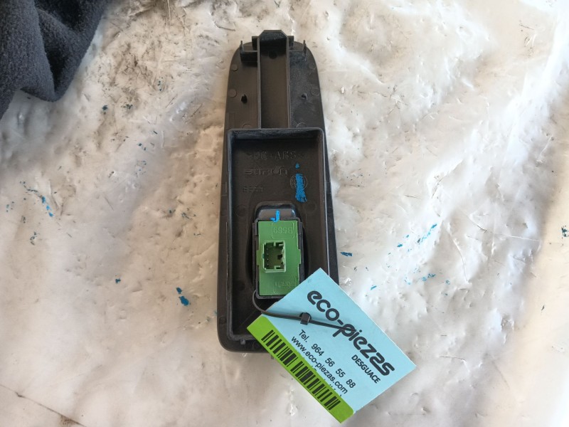 Recambio de mando elevalunas delantero derecho para citroën jumper ii furgoneta 2.2 bluehdi 120 referencia OEM IAM   