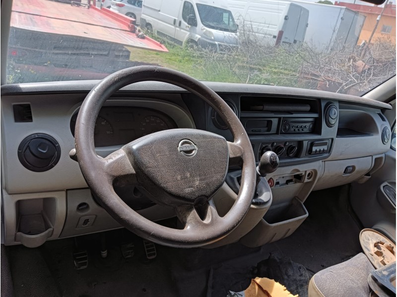 nissan interstar autobús (x70) del año 2007