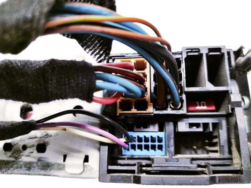 Recambio de sistema audio / radio cd para seat ibiza (6j5) reference referencia OEM IAM 6J0035153B 6J1035153E SEZAZ2K0908443