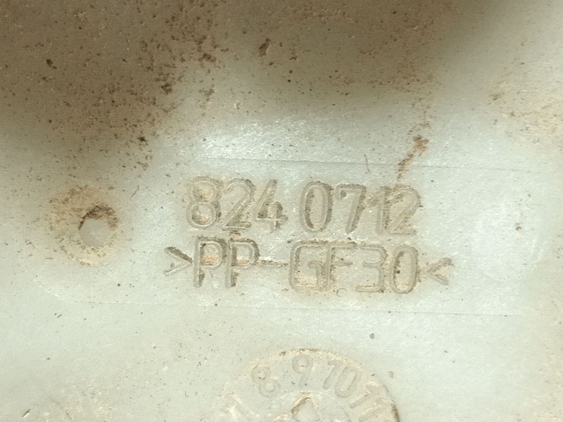 Recambio de electroventilador para toyota aygo (_b4_) 1.0 (kgb40) referencia OEM IAM 163628EA01 8291105 