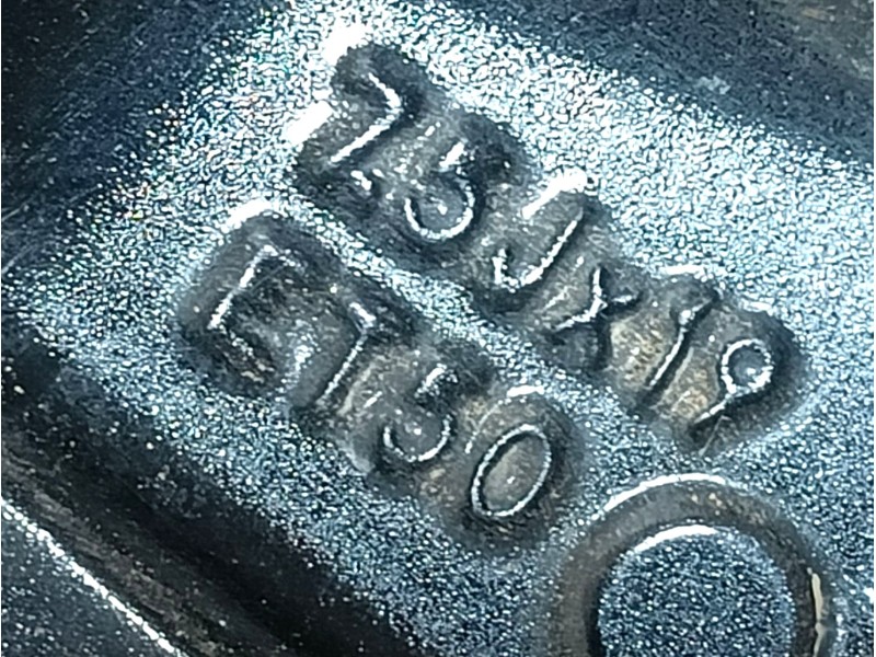 Recambio de llanta para ford kuga iii (dfk) 2.5 duratec plug-in-hybrid referencia OEM IAM 19 PULGADAS ET50 7.5Jx19