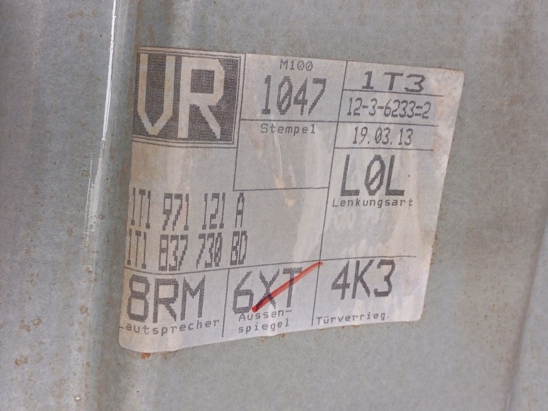 Recambio de puerta delantera derecha para volkswagen touran (1t3) 2.0 tdi referencia OEM IAM   