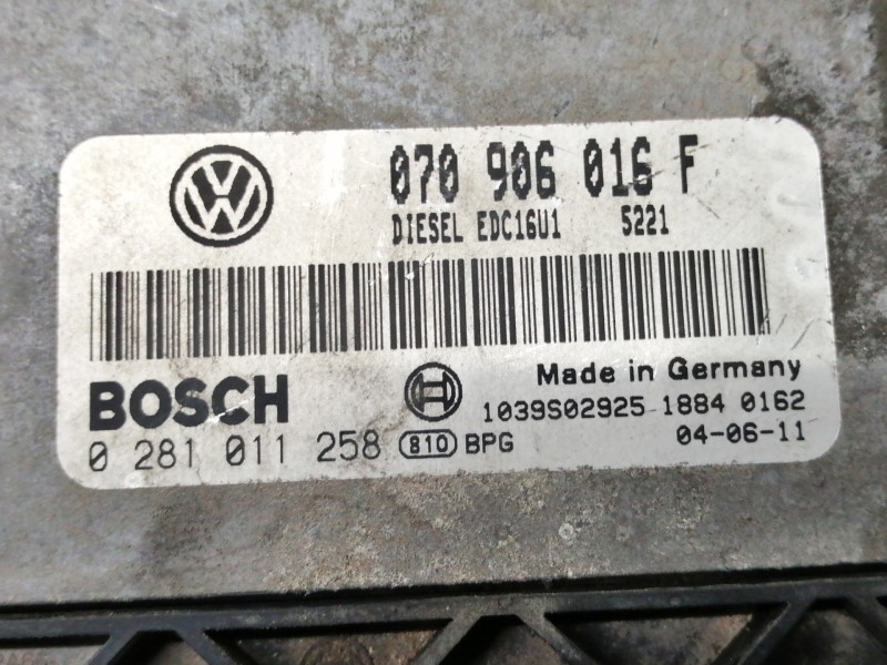 Recambio de centralita motor uce para volkswagen touareg (7la) 2.5 tdi referencia OEM IAM 070997016E 070906016F 