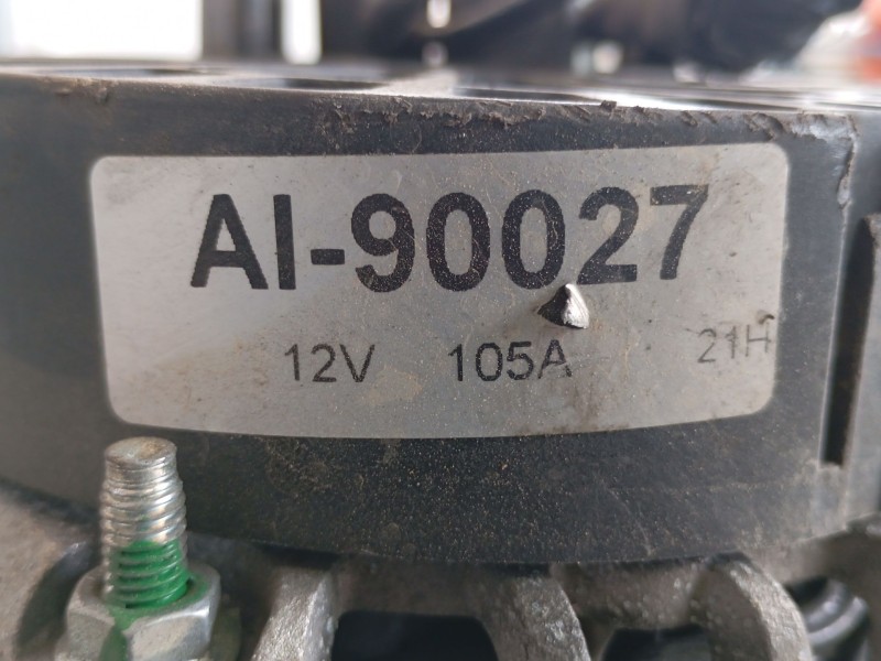 Recambio de alternador para opel zafira / zafira family b (a05) 1.9 cdti (m75) referencia OEM IAM   