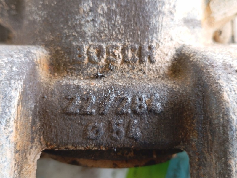 Recambio de pinza freno delantera derecha para bmw 1 (f20) 116 d referencia OEM IAM 34116850644 22284084 