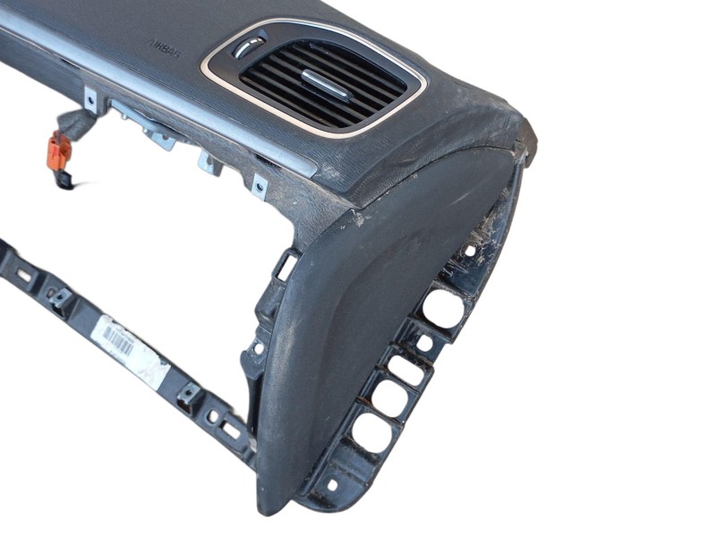 Recambio de salpicadero para volvo v40 hatchback (525) d2 referencia OEM IAM   