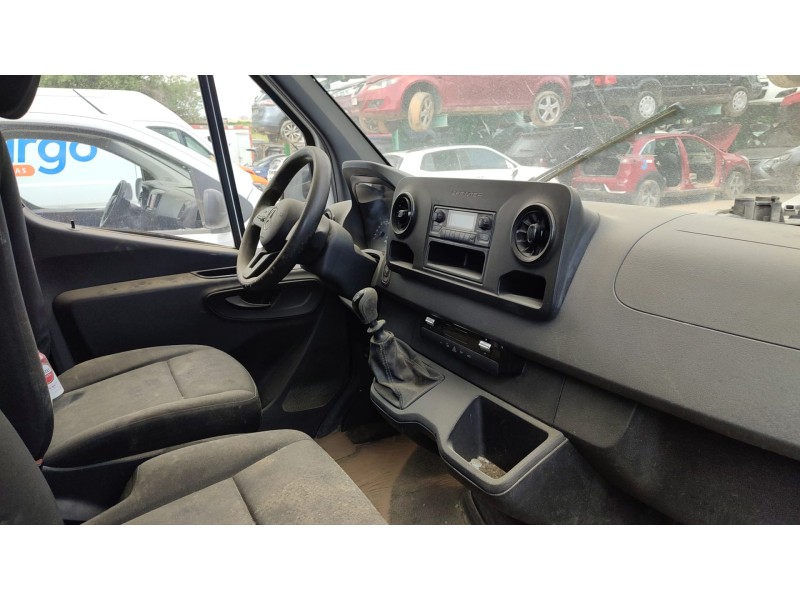 mercedes-benz sprinter 3-t furgoneta (b910) del año 2020