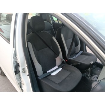 ASIENTO DELANTERO DERECHO 