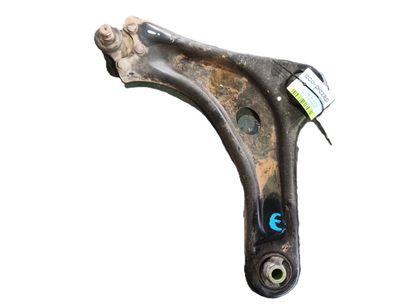 Recambio de brazo suspension inferior delantero izquierdo para citroën c3 iii (sx) 1.2 vti 82 referencia OEM IAM 9670772080  