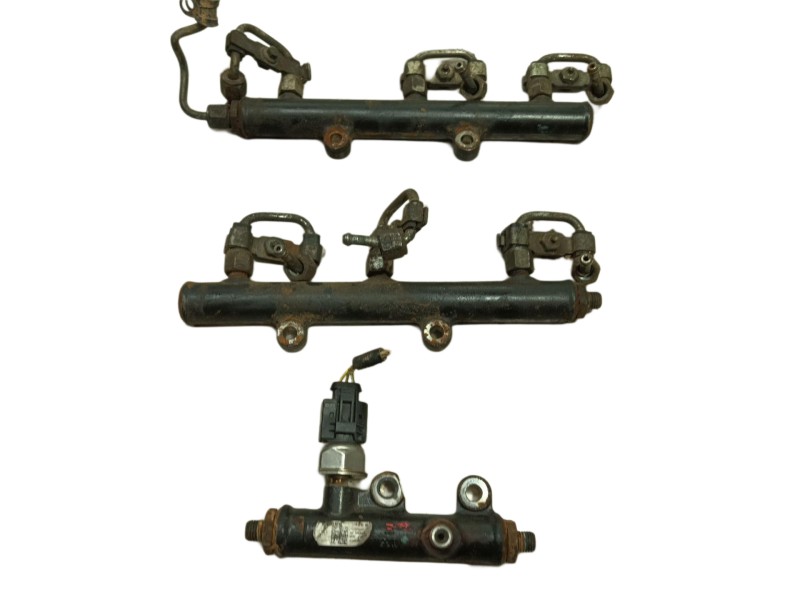 Recambio de rampa inyectora para jaguar xf i (x250) 2.7 d referencia OEM IAM  4R8Q9C066AE 