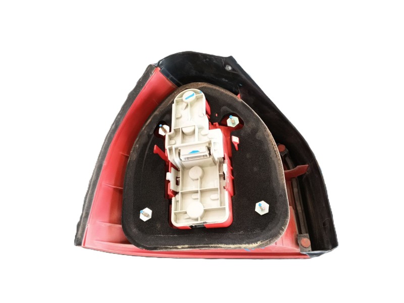 Recambio de piloto trasero derecho para audi a3 (8l1) 1.8 t referencia OEM IAM   