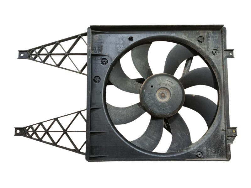 Recambio de electroventilador para volkswagen polo iv (9n_, 9a_) 1.4 tdi referencia OEM IAM  6Q0121207 