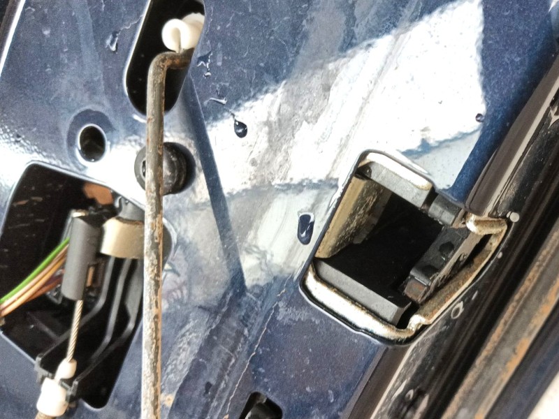 Recambio de puerta trasera derecha para bmw 3 (f30, f80) 318 d referencia OEM IAM 41009628762  