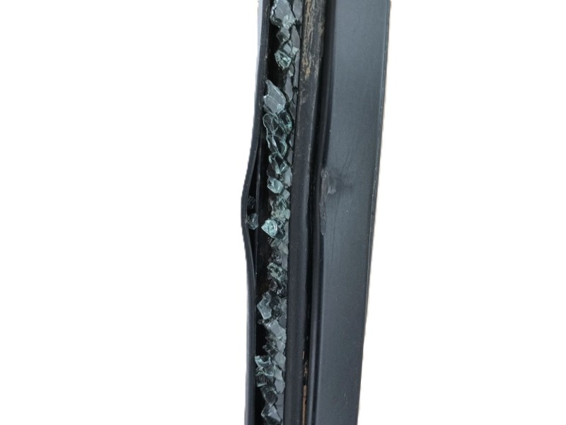 Recambio de puerta trasera derecha para bmw 3 (f30, f80) 318 d referencia OEM IAM 41009628762  