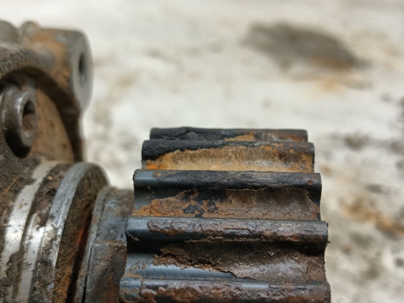 Recambio de bomba inyeccion para audi q3 sportback (f3n) 35 tdi referencia OEM IAM  05L130755 