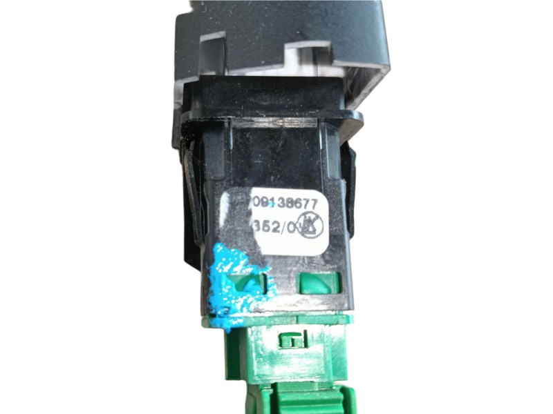 Recambio de boton cierre centralizado para toyota proace furgoneta (mdz_) electric (mdzs, mdzz) referencia OEM IAM  09138677 