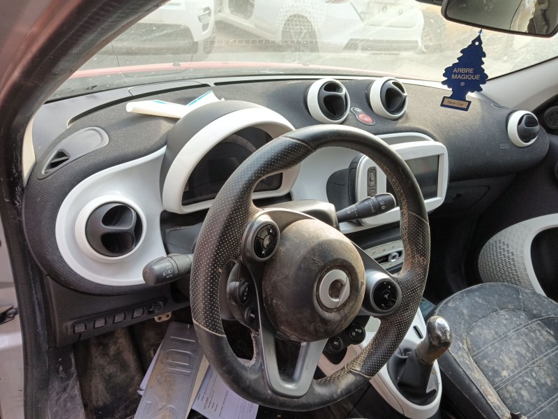 smart forfour hatchback (453) del año 2015