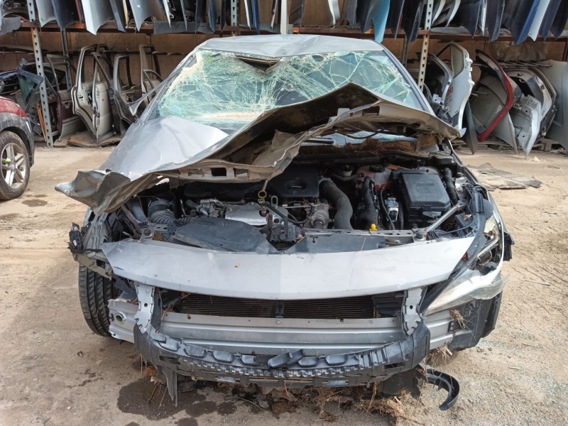 opel astra k (b16) del año 2017