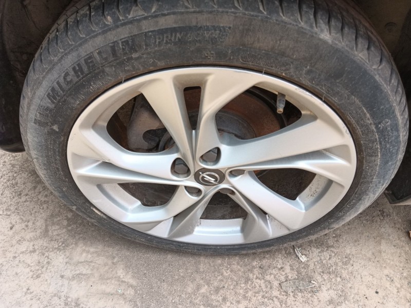 opel astra k (b16) del año 2017