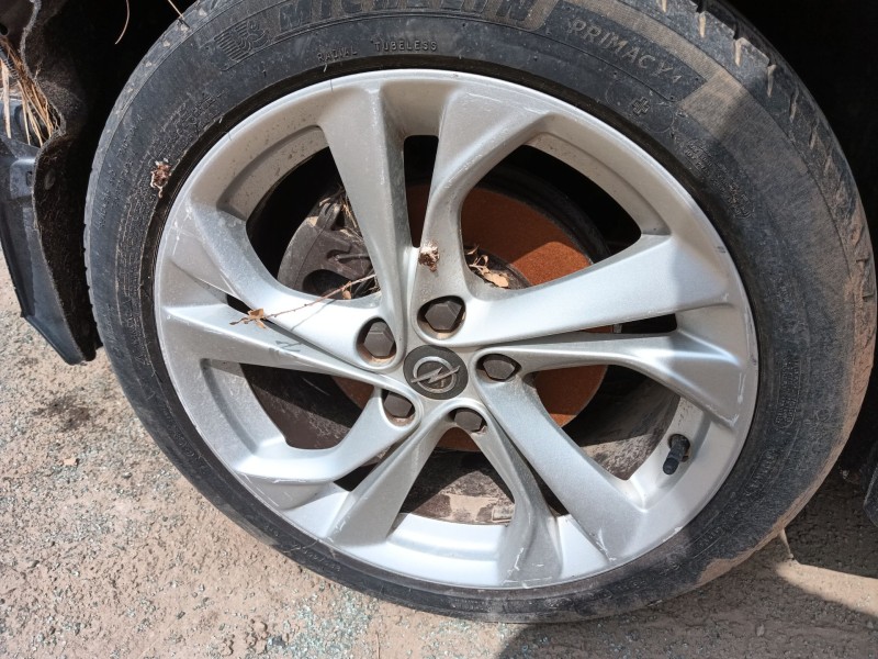 opel astra k (b16) del año 2017