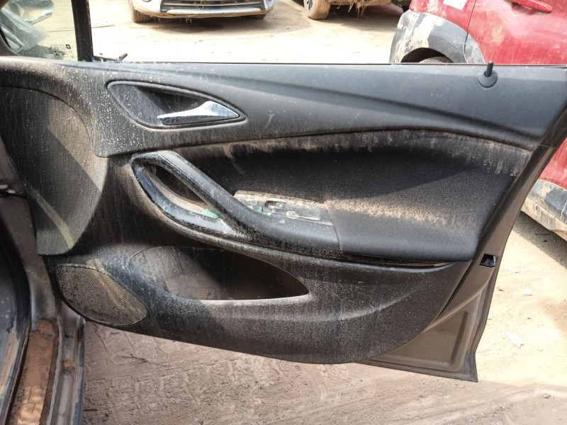 opel astra k (b16) del año 2017