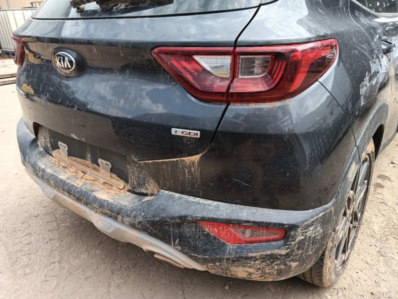 kia stonic (yb) del año 2020