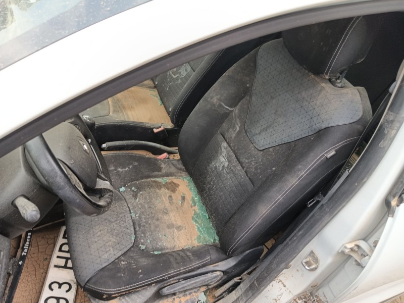 renault clio iv (bh_) del año 2013