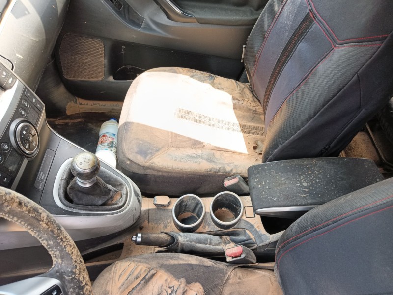 toyota verso (_r2_) del año 2013