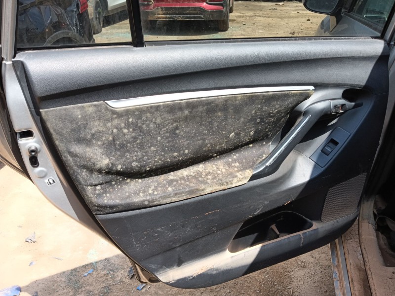 toyota verso (_r2_) del año 2013