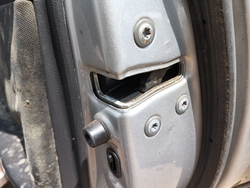 toyota verso (_r2_) del año 2013