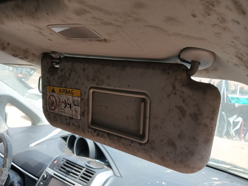 toyota verso (_r2_) del año 2013