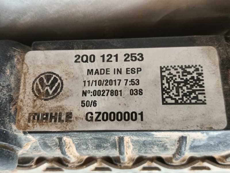 Recambio de radiador agua para volkswagen polo vi (aw1, bz1, ae1) 1.0 referencia OEM IAM 2Q0121253 GZ000001 
