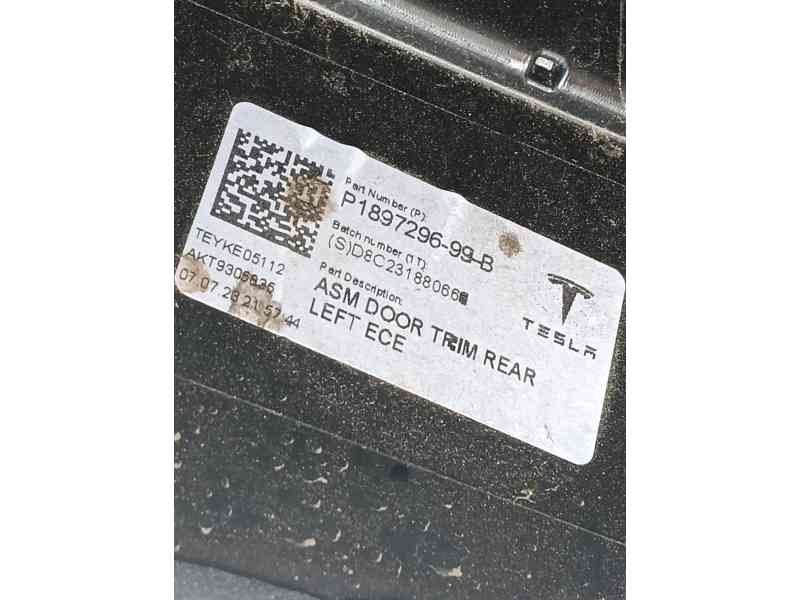 Recambio de guarnecido puerta trasera izquierda para tesla model y (5yjy) ev a las 4 ruedas referencia OEM IAM  P189729699B 